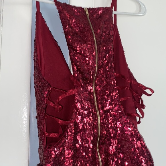 Red mini dress - Picture 5 of 6